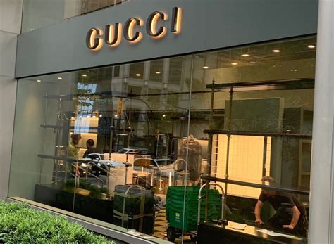 gucci vancouver italy